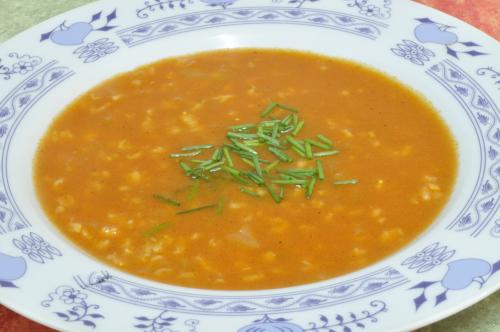 Jak uvařit rajčatová polévka s ovesnými vločkami ? Snadné recept, připravený za 30 - 45 minut